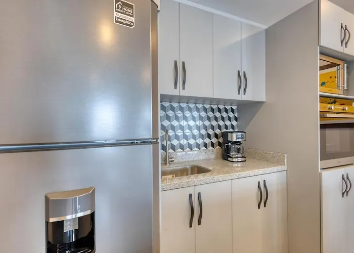 Ferienhaus Dog-friendly With Rooftop Infinity Pool, Gym, Ac & Balcony Cabo San Lucas