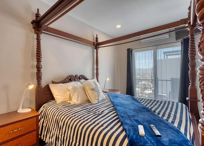 Ferienhaus Dog-friendly With Rooftop Infinity Pool, Gym, Ac & Balcony