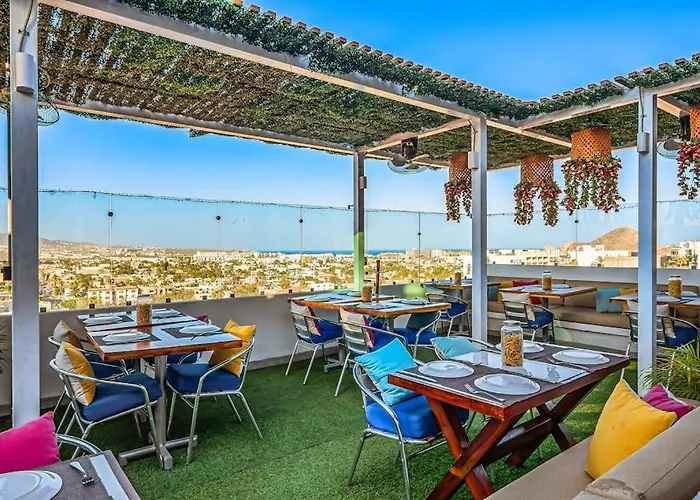 Dog-friendly With Rooftop Infinity Pool, Gym, Ac & Balcony